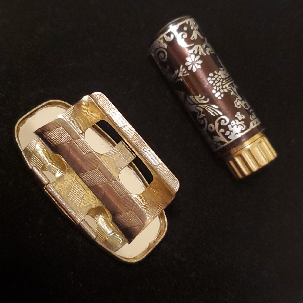 Vintage Lipstick holder - Picture 2 of 7